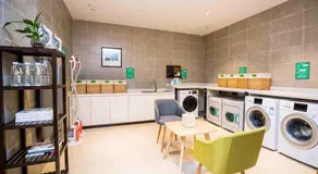 Atour Hotel Hefei Binhu Weizhou Avenue - Image 5