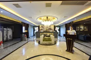 Jinhai International Hotel (Yueyang Tower Pedestrian Street) - Image 3
