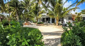 SWAYING PALM BEACH HOUSE Walk to Beach , Marina, Port, las Olas - Image 5