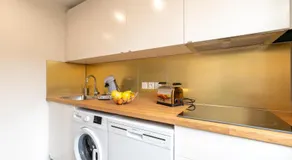 AMJA Proche clinique Saint-Roch apt 3 chambres 3 salles de bain parking gratuit idéal famille groupe coworking 10 min centre ville 10 min plage 5 min sortie autoroute - Image 2