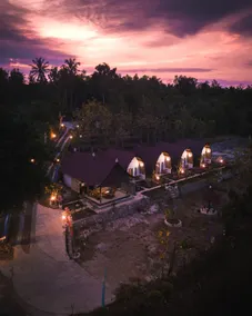 Sebrang Hills Bungalow - Image 2