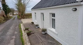 Blaneys Coastal Cottage - Image 5