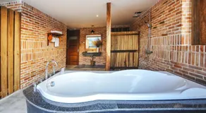 Seasing Boutique Hotel - Image 3