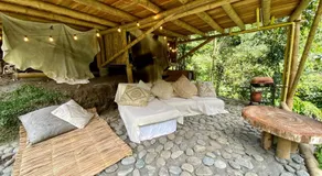 Ecocabaña Pocahontas en rio Santo Domingo, Melcocho - Image 3