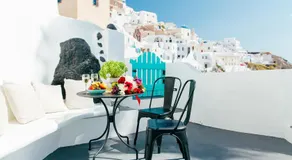 Blessed Blue Boutique Cave Suite - Image 3