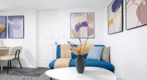 2 Bedroom Cozy Gem Manhattan Beach - Image 2
