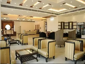 Hotel Solitaire Inn - Image 3