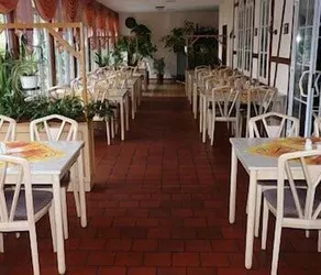 See Hotel Karlslust Chalets - Image 5