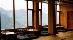 Sojha Hills Hotel & Restaurant - Image 4