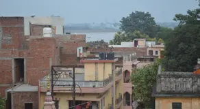 Azure Family Paying Guest House - Image 3