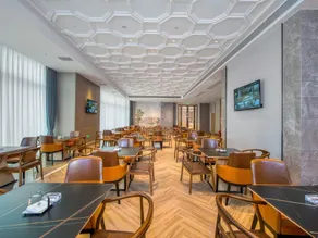 Vienna International Hotel Jingmen Shenzhen Avenue - Image 3