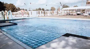 Panorama Summit Hotel - Image 4