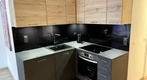 Très bel appartement T2 de standing entièrement meublé à 5 min à pied du centre. - Image 4