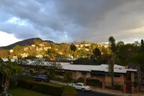 Bed and Breakfast in Hollywood Hills - Image 5