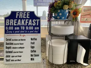 Regency Inn - Image 5