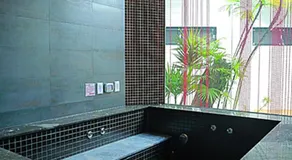 Hip Spa Motel - Image 4