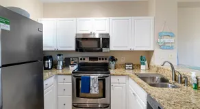 Beach House Getaway - Waterfront Villa in Duck Key - Image 4