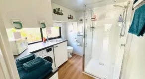 Tiny House Glenrowan - Kingfisher Eco Retreat - Image 5