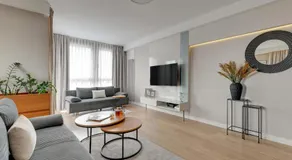 Aura - Riverside & Parking by Downtown Apartments - Image 2