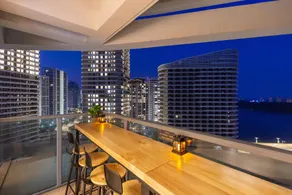 Tudou Seaview Hotel Apartment - Image 3