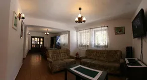 Vila Gal - Image 2