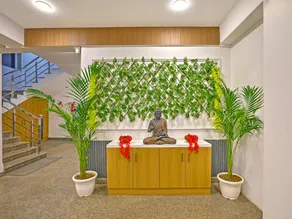SkyLuxuria Hotel & Service Apartments  - Image 3