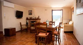 Casa Vacanza La Piazza - Image 3