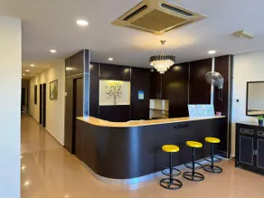 EZZY IN HOTEL - Image 3