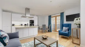 Destiny Scotland - Royal Mile Residence - Image 2