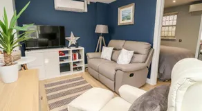 Robin Cottage - Image 2