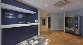 Travelodge Glossop - Image 3
