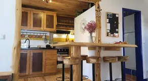 Charmingly Renovated Village House in Sintra, Penedo - Image 3