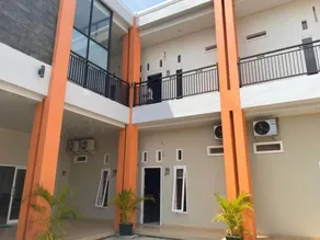 Nietsa Guest House Palu RedPartner - Image 2