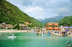 Isfania Continental Hotel - Image 1