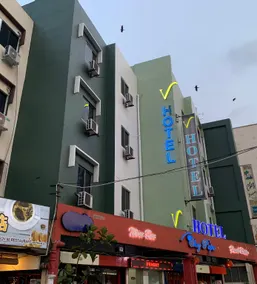 V Hotel Johor Bahru - Image 5