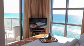 Marenas Beach Resort Sunny Isles Beach - Image 3