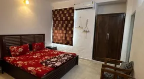 Solanki BNB villa & guest house entire place fully pvt - Image 2