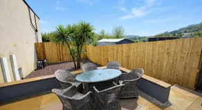 5 Bed Family Home in Treharris, Near Bike Park Wales - Image 4