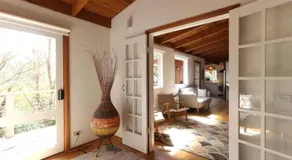 Mi Casa Su Casa - Image 2