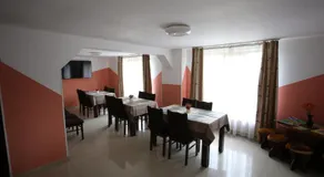 Pensiunea Dana - Image 4