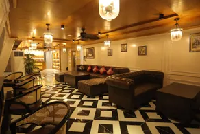 Nam Khánh Hotel - Image 5