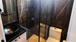 Studio Moderno e Novo - Cozinha Completa, Ar Condicionado e Wifi - Rápido Acesso ao Centro - Image 2