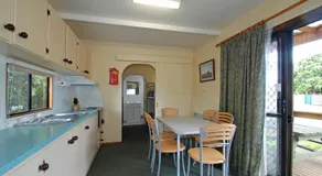 Triabunna Cabin & Caravan Park - Image 4