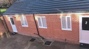 Flat 2 - Entire Modern Two Bedrooms home with en-suite & free parking close to QMC, City centre and Notts uni - Self check in - Image 4