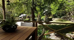 Huntington Lodge and Cottage - Image 3