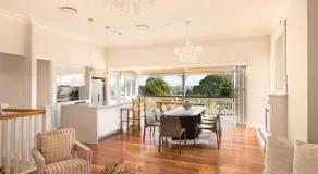 6mil LUXE Hilltop 6 Bedroom Heritage Mansion - Image 2