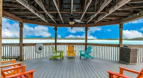 Charming lakefront condo with balcony, lake view, AC, Internet, pool & hot tub - Image 4