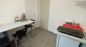 Chambre indépendante avec Kitchenette et sdb - Image 5