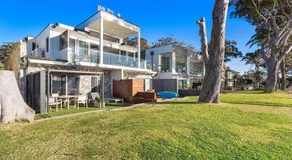 Baydream on the Beach - With Breathtaking Water Views - Image 4