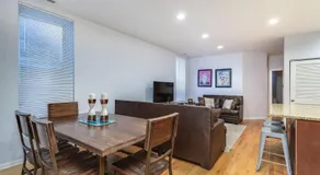Lincoln Park Living - Suite 1 - Image 5